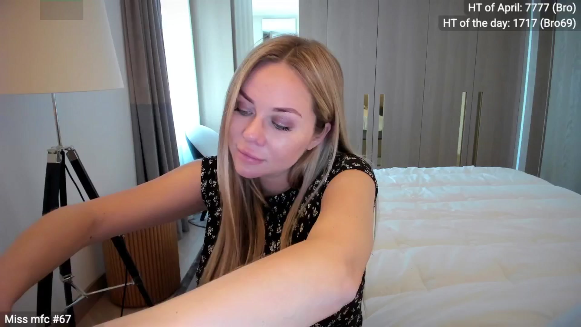 Linda_0nline video thumbnail