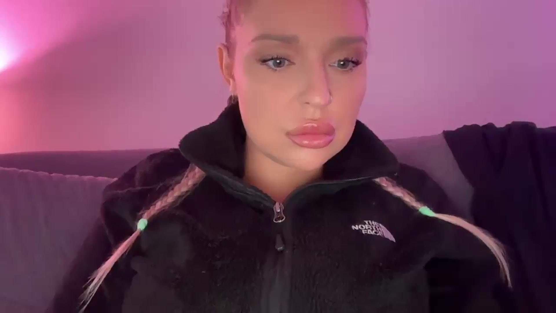 KissMyTitsPls video thumbnail