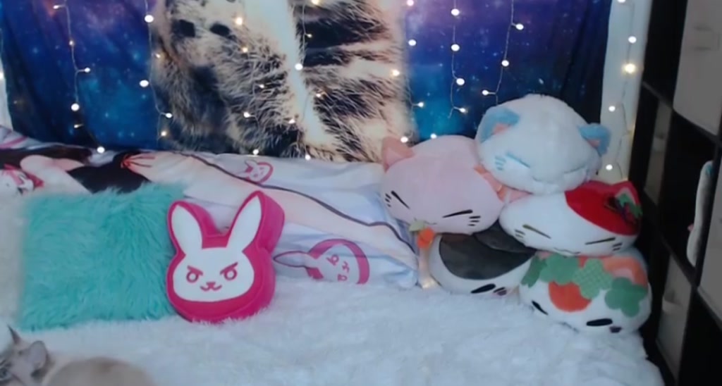 LilNeko video thumbnail
