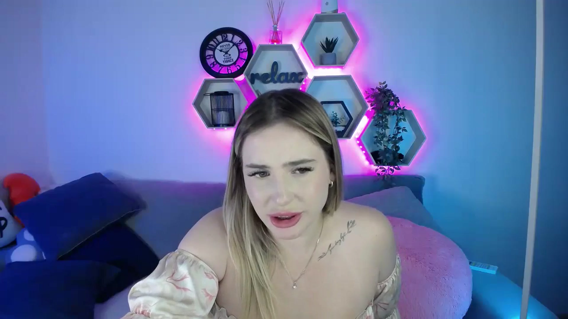 SabrinaViolet video thumbnail