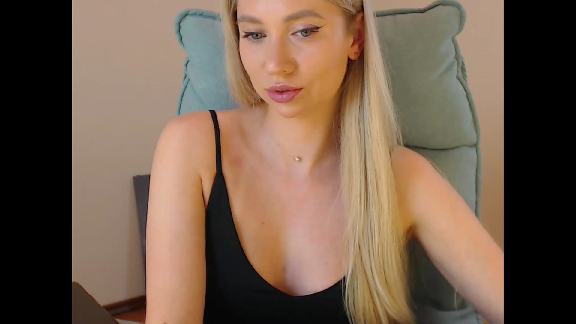 Miss_Sylvia video thumbnail