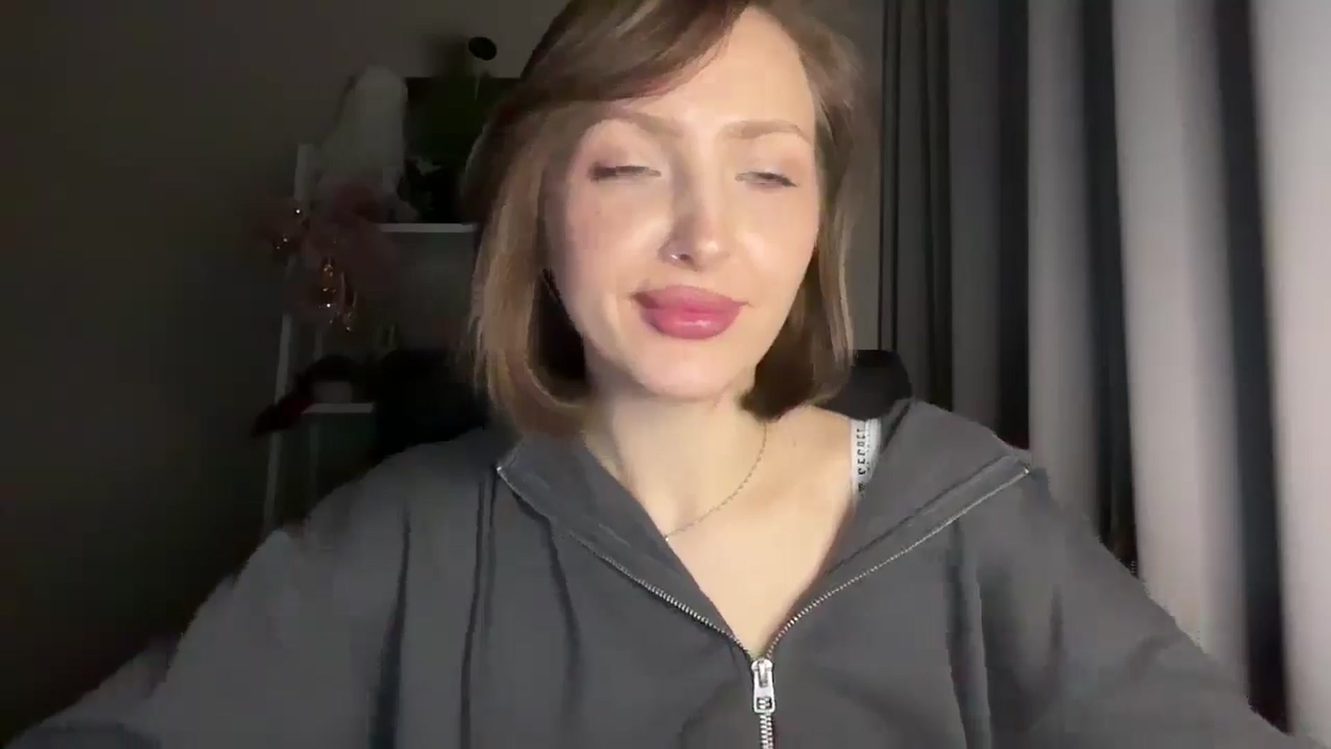 Di_Pearl video thumbnail