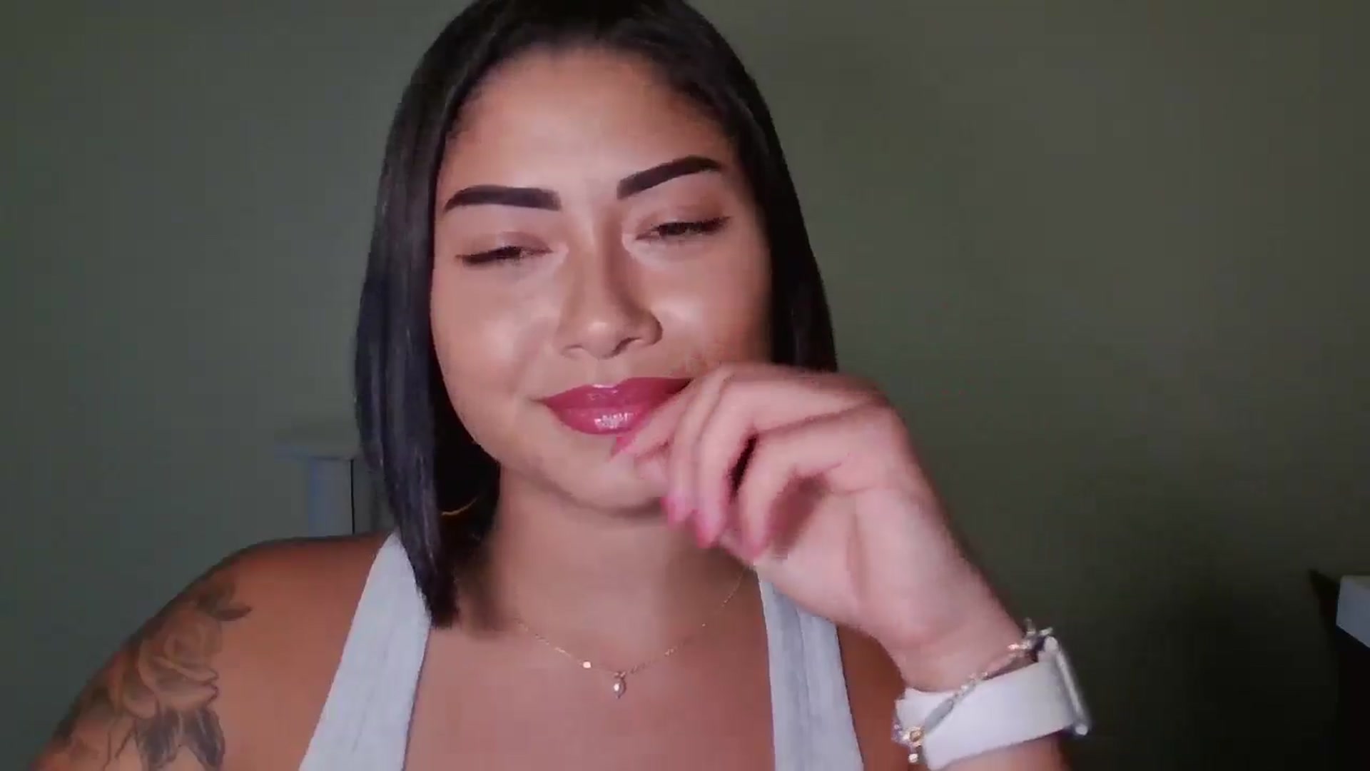 YourGoddessLu video thumbnail