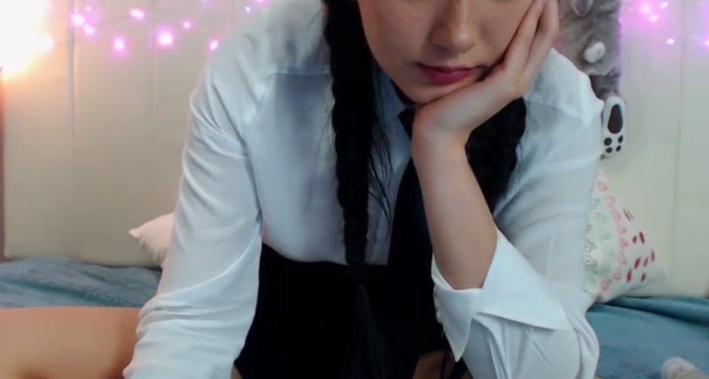 Littlewetgirl video thumbnail
