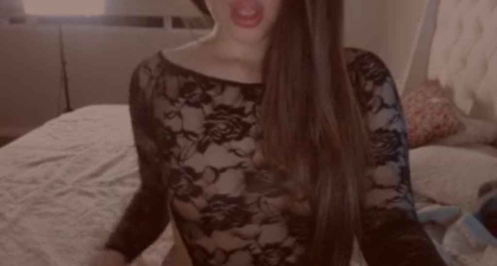 BrattyBelle video thumbnail