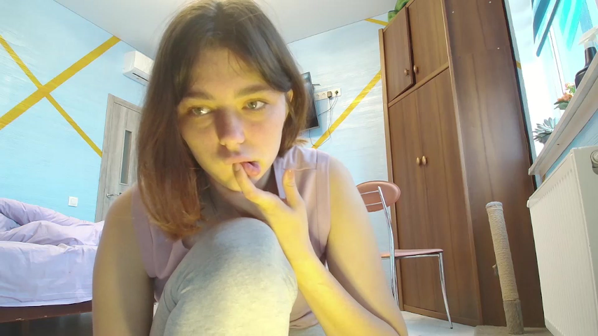 Hot_Weells video thumbnail