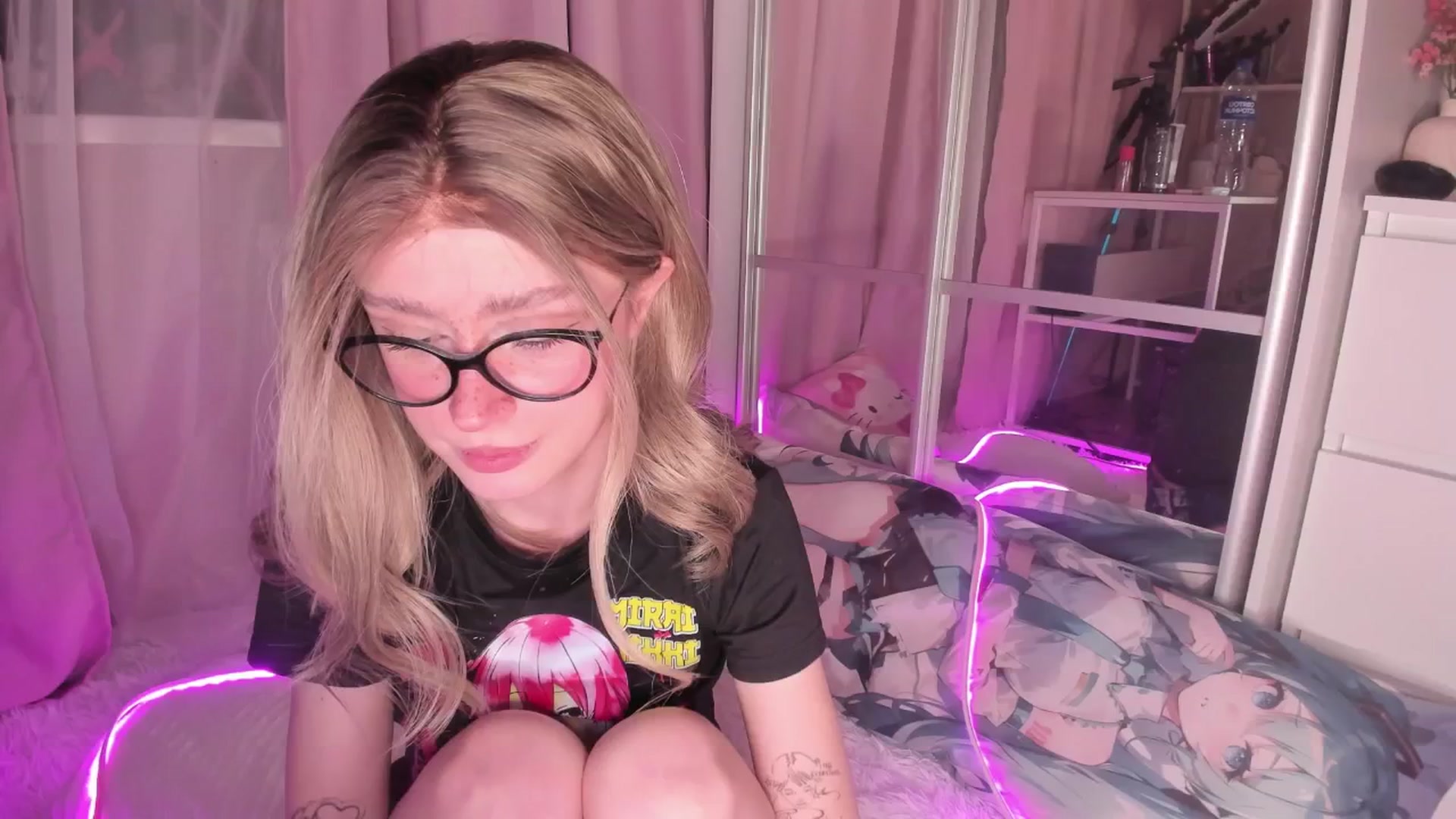 AliceXsweeT video thumbnail