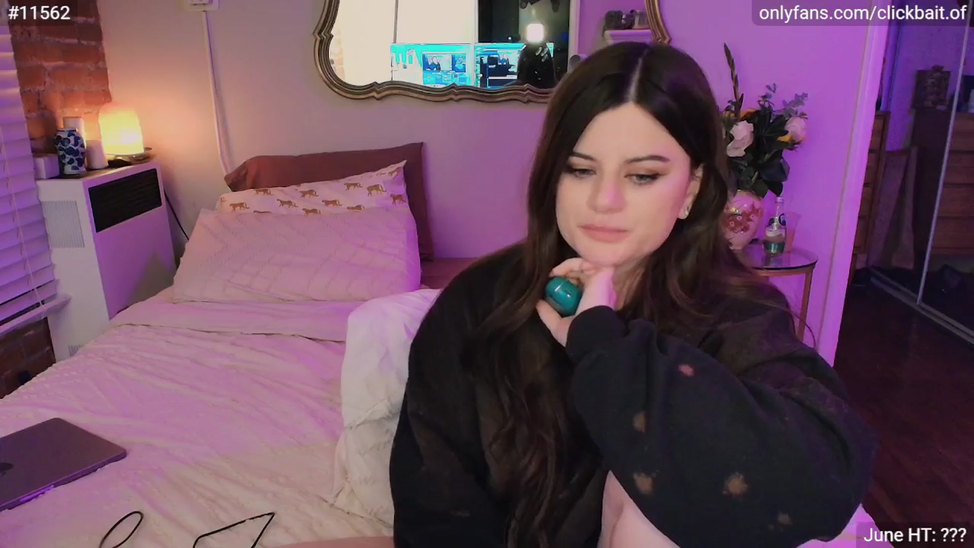 clickbait_ video thumbnail