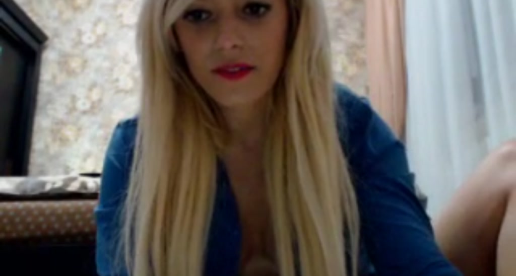 AwesomeBlonde video thumbnail