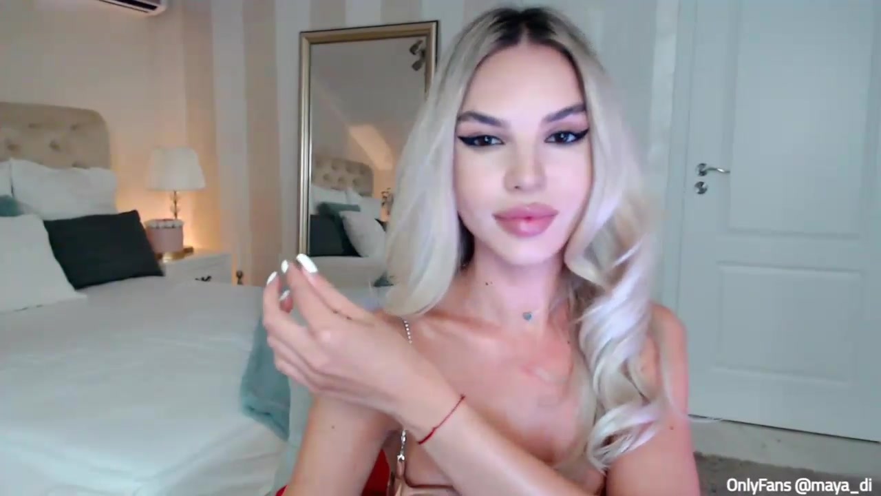 Maya_Di video thumbnail