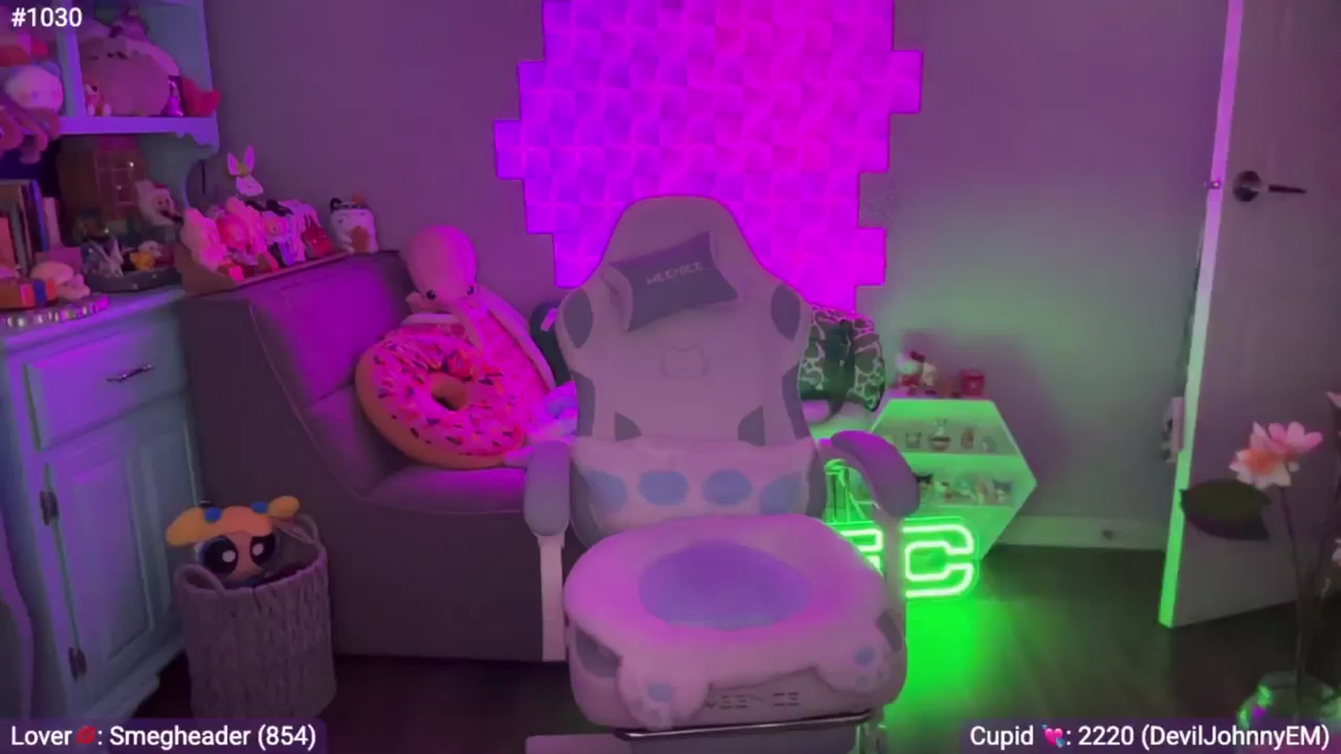 EveeMinx video thumbnail