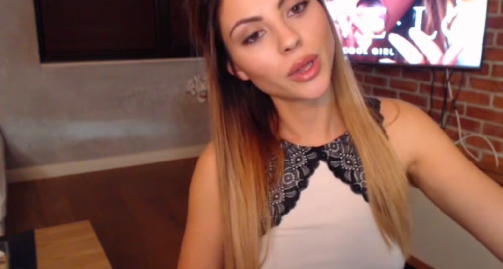 MissMonaMe video thumbnail
