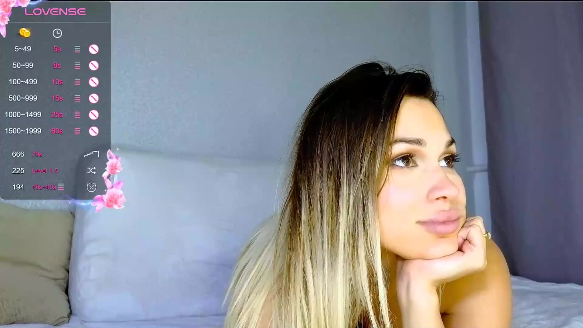 StephanyLuxe video thumbnail
