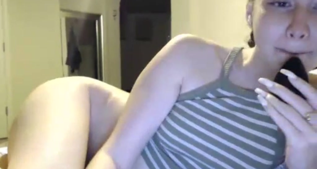 MiNNiE_B00M video thumbnail