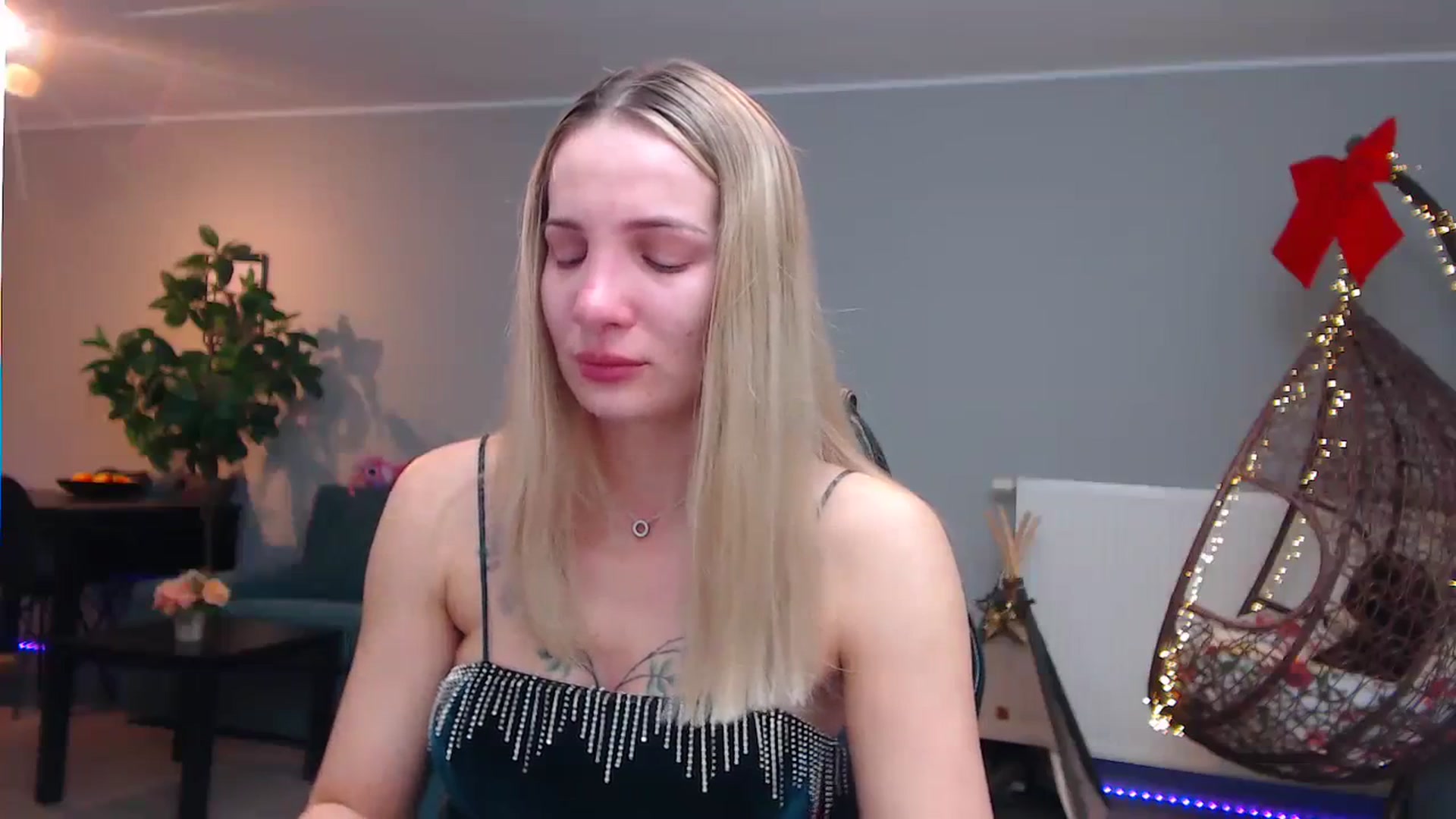 KhalessiST video thumbnail