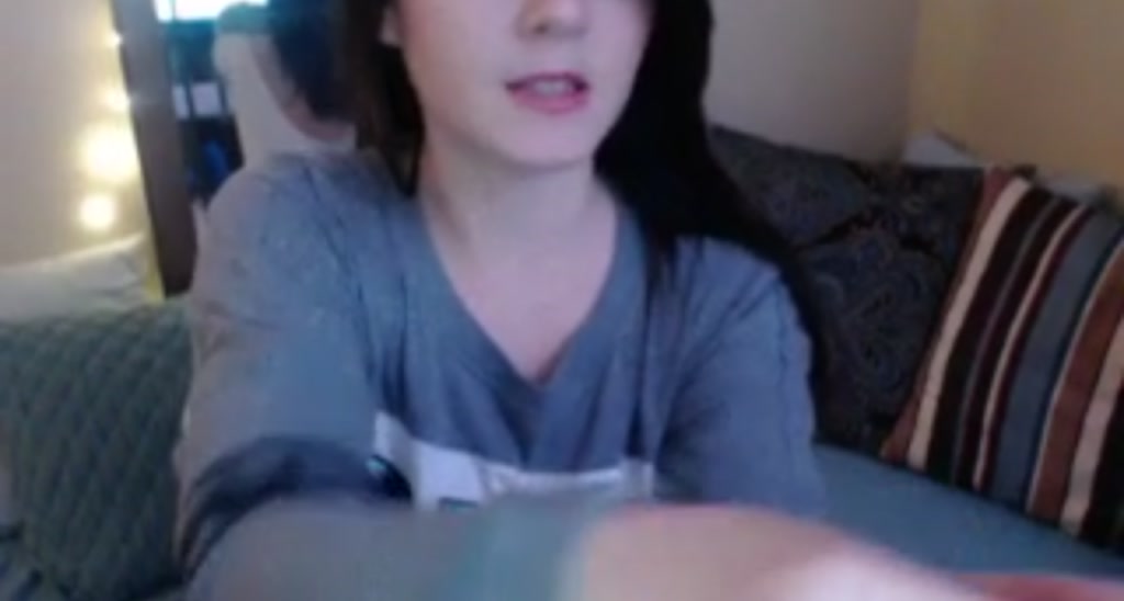 emilylynne video thumbnail
