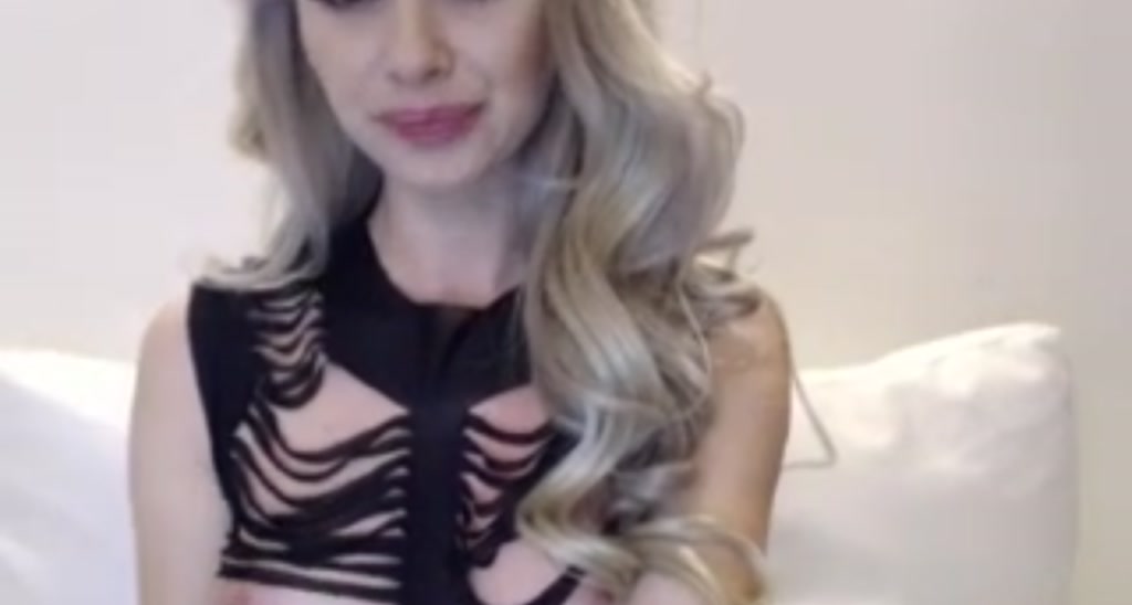 BlondeDoll99 video thumbnail