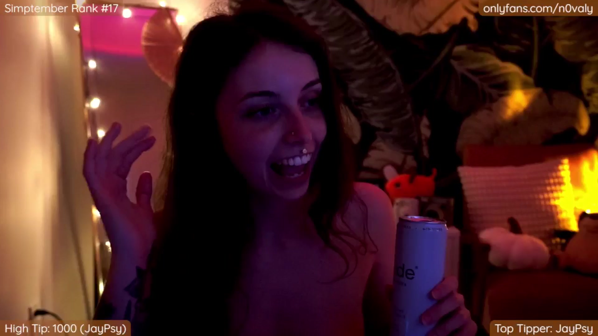 N0valy video thumbnail