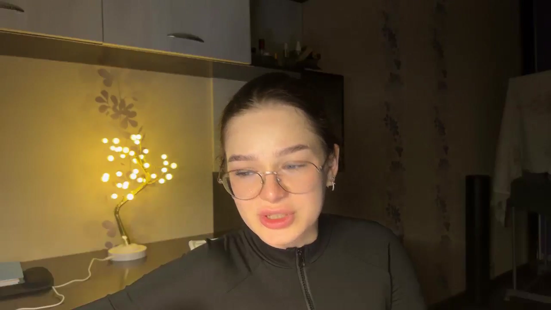 HeyAlisa video thumbnail