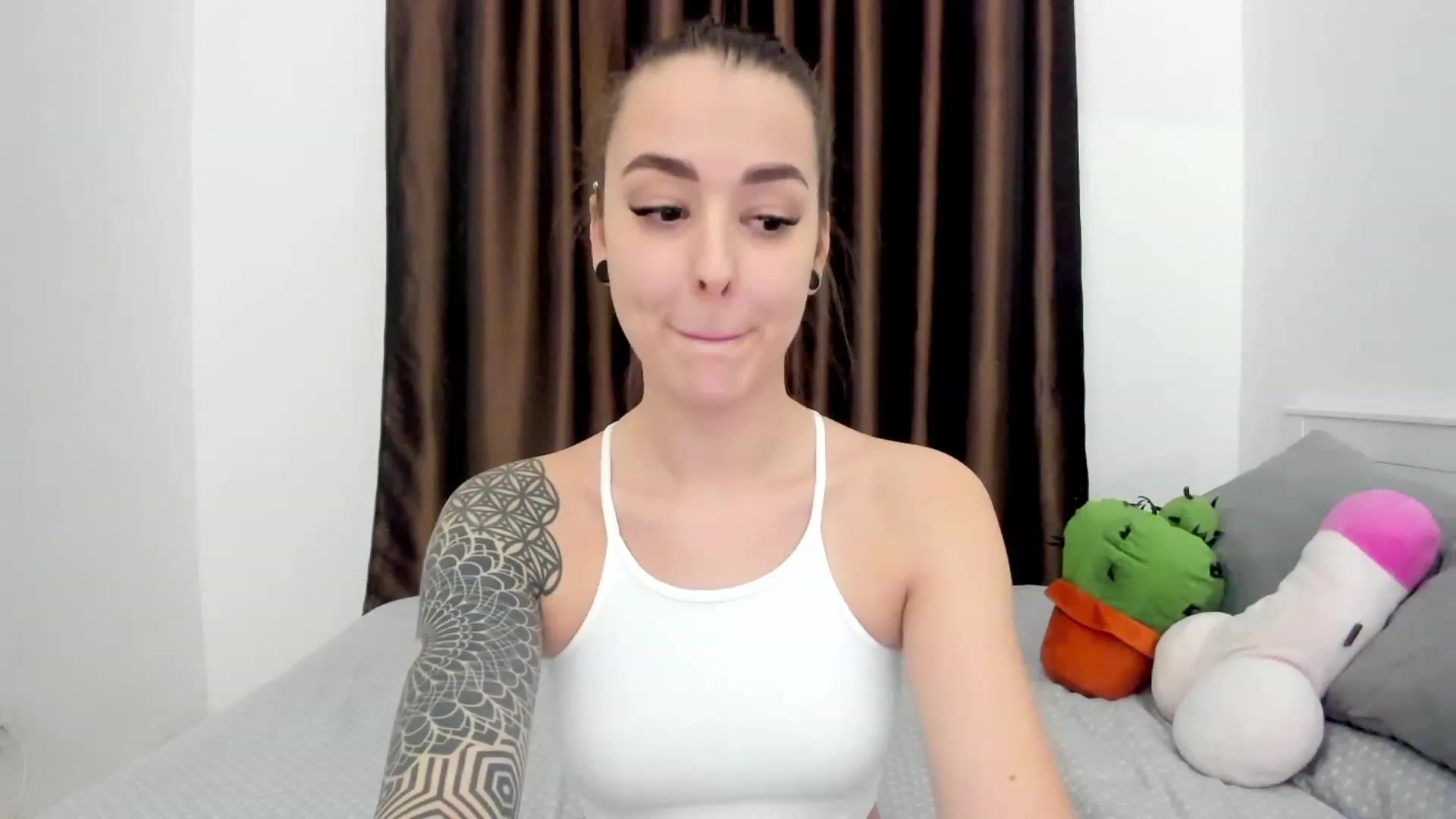 Jul_la_la video thumbnail