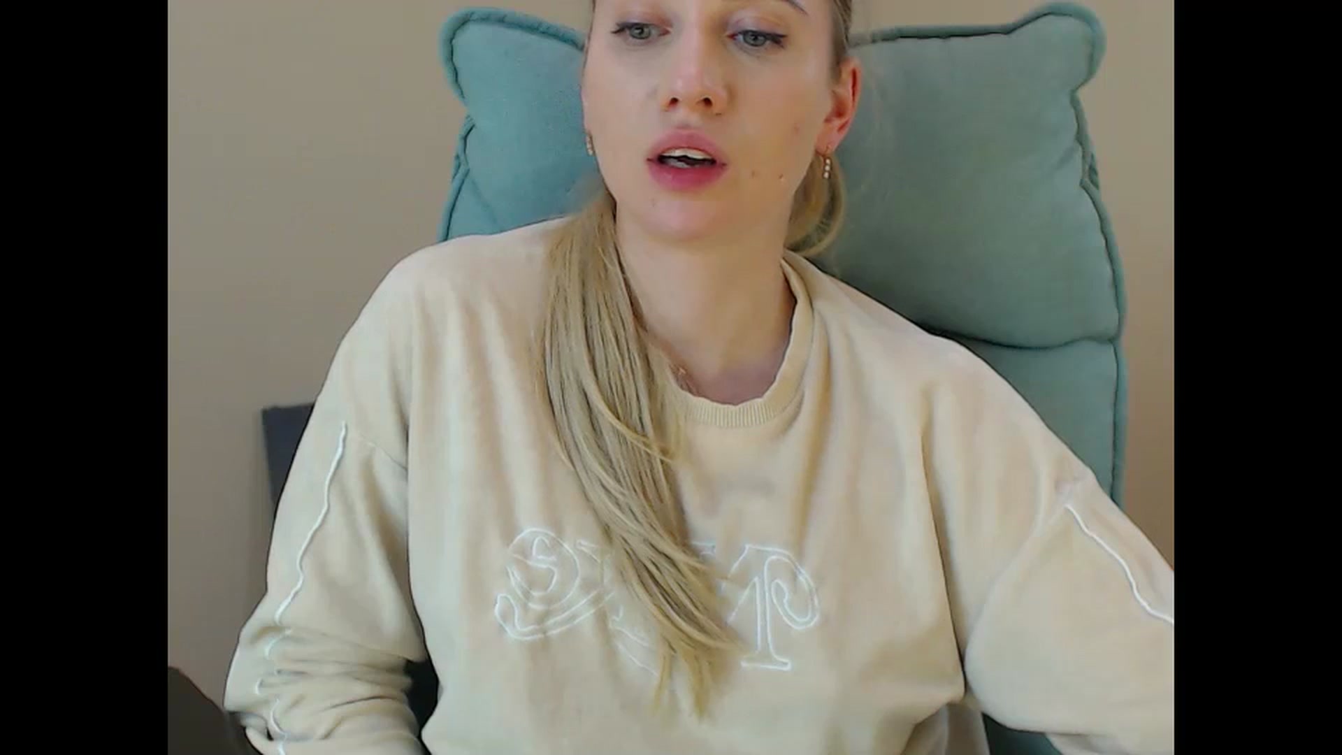 Miss_Sylvia video thumbnail