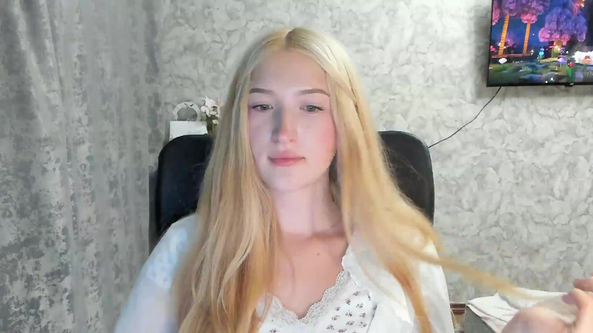 Ilona_Here video thumbnail