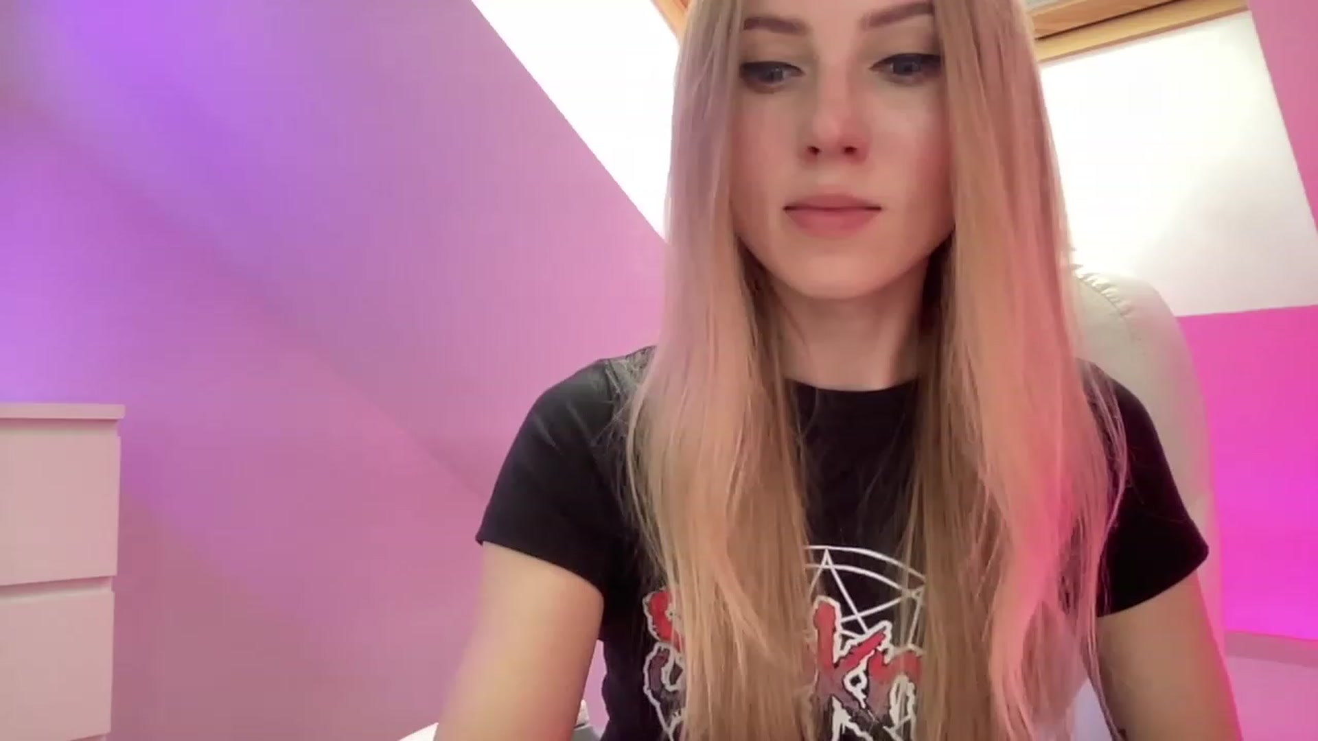 MagicElfie video thumbnail