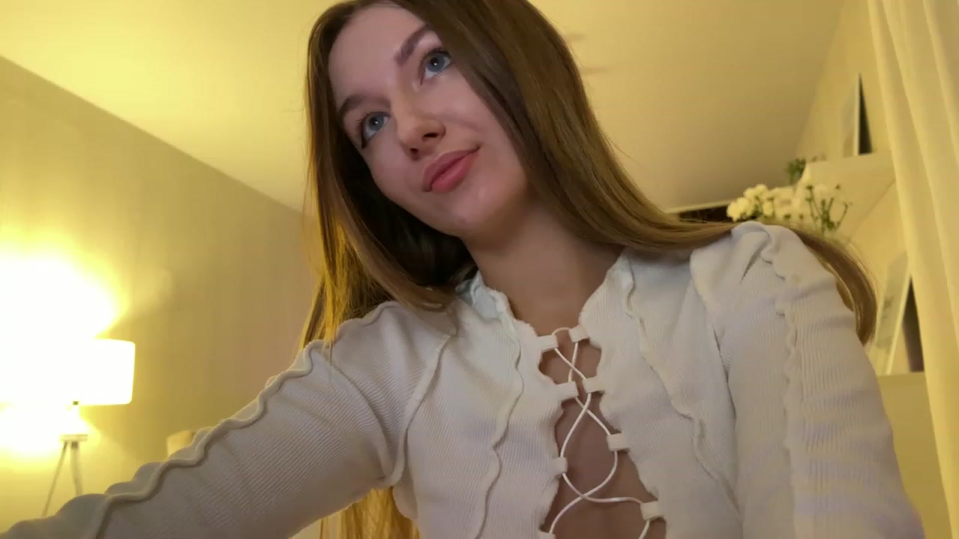 EllenOnline video thumbnail