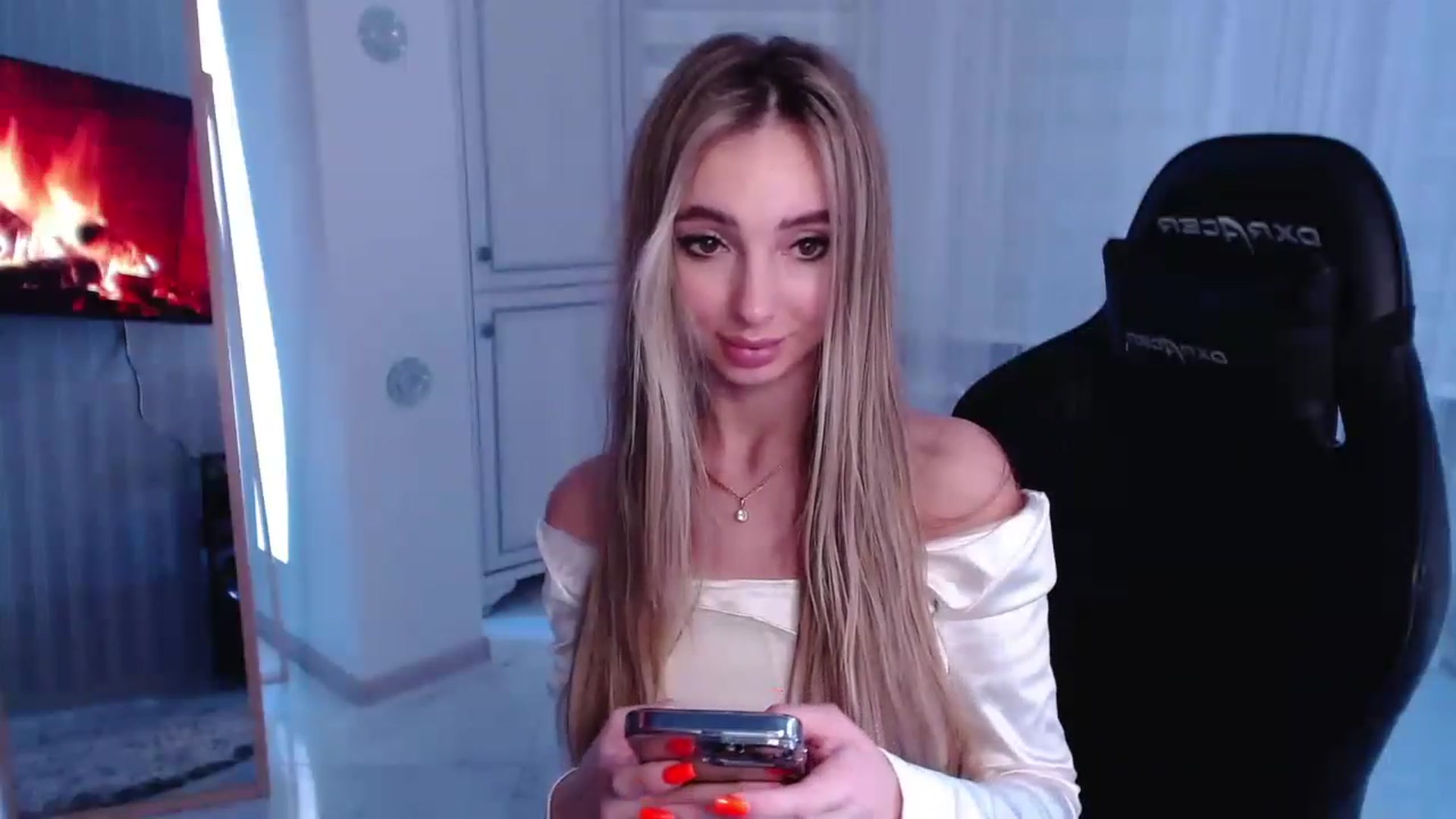 AngelLove__ video thumbnail