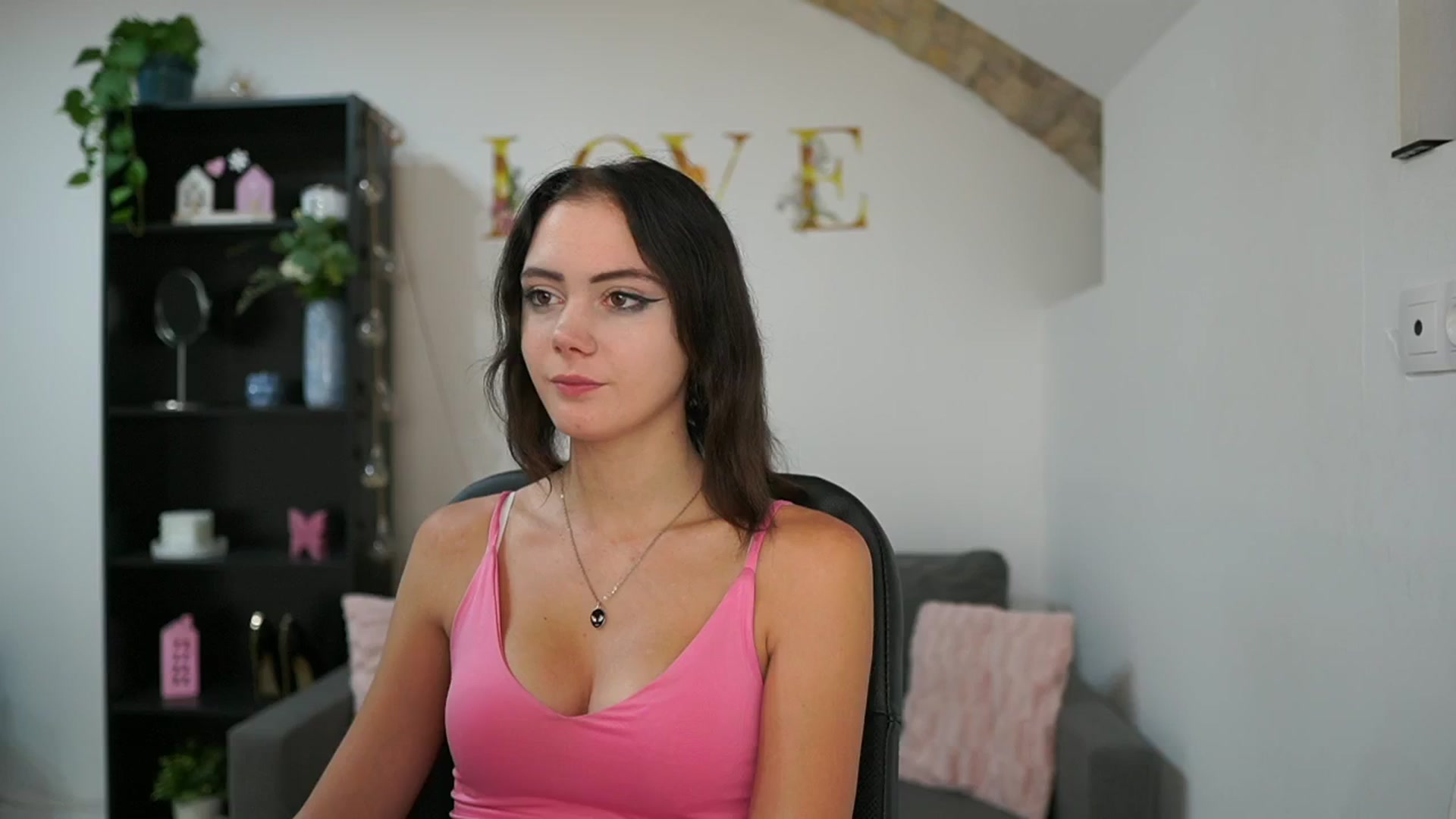Christina_R video thumbnail