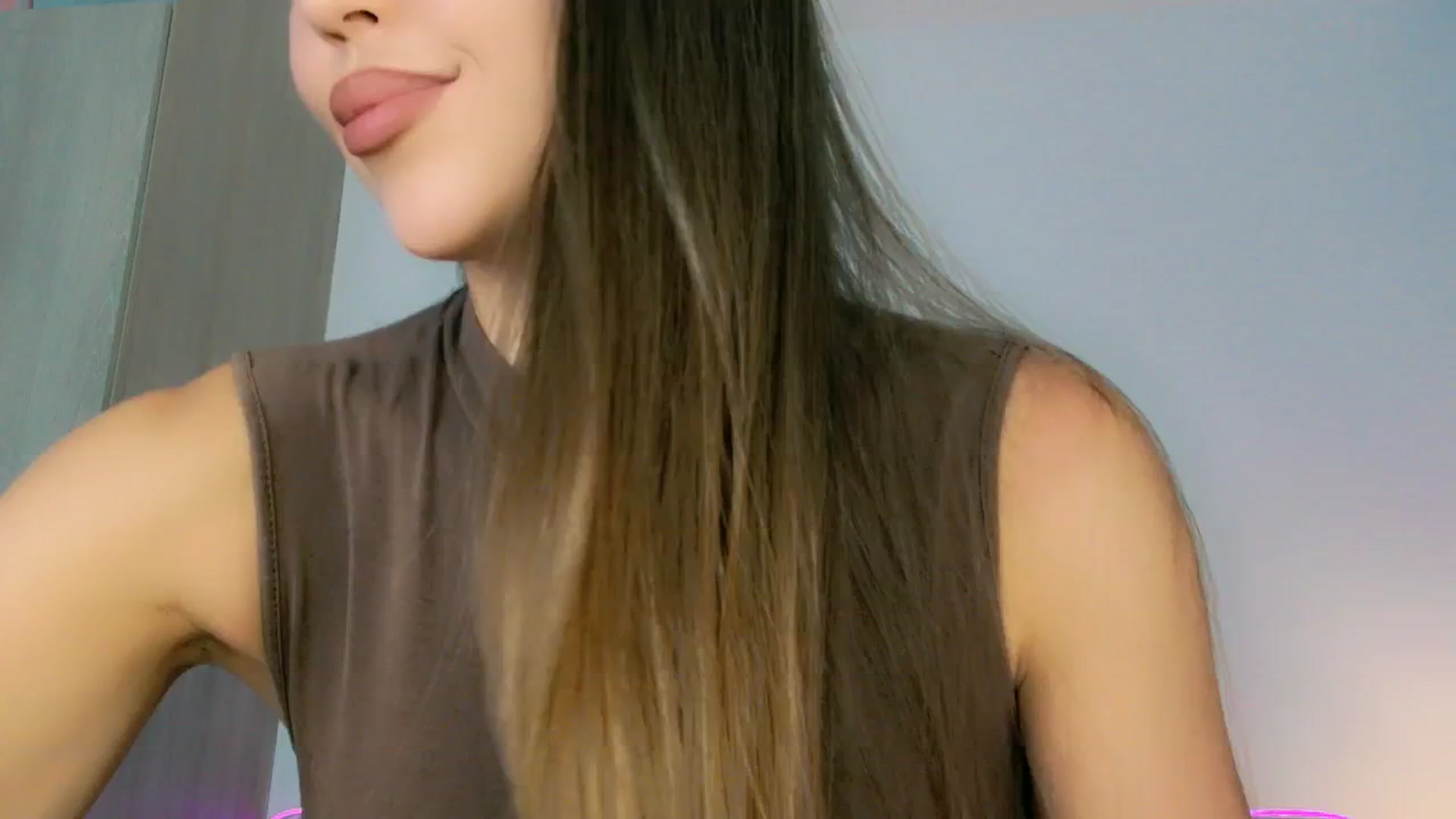 mia4sin video thumbnail