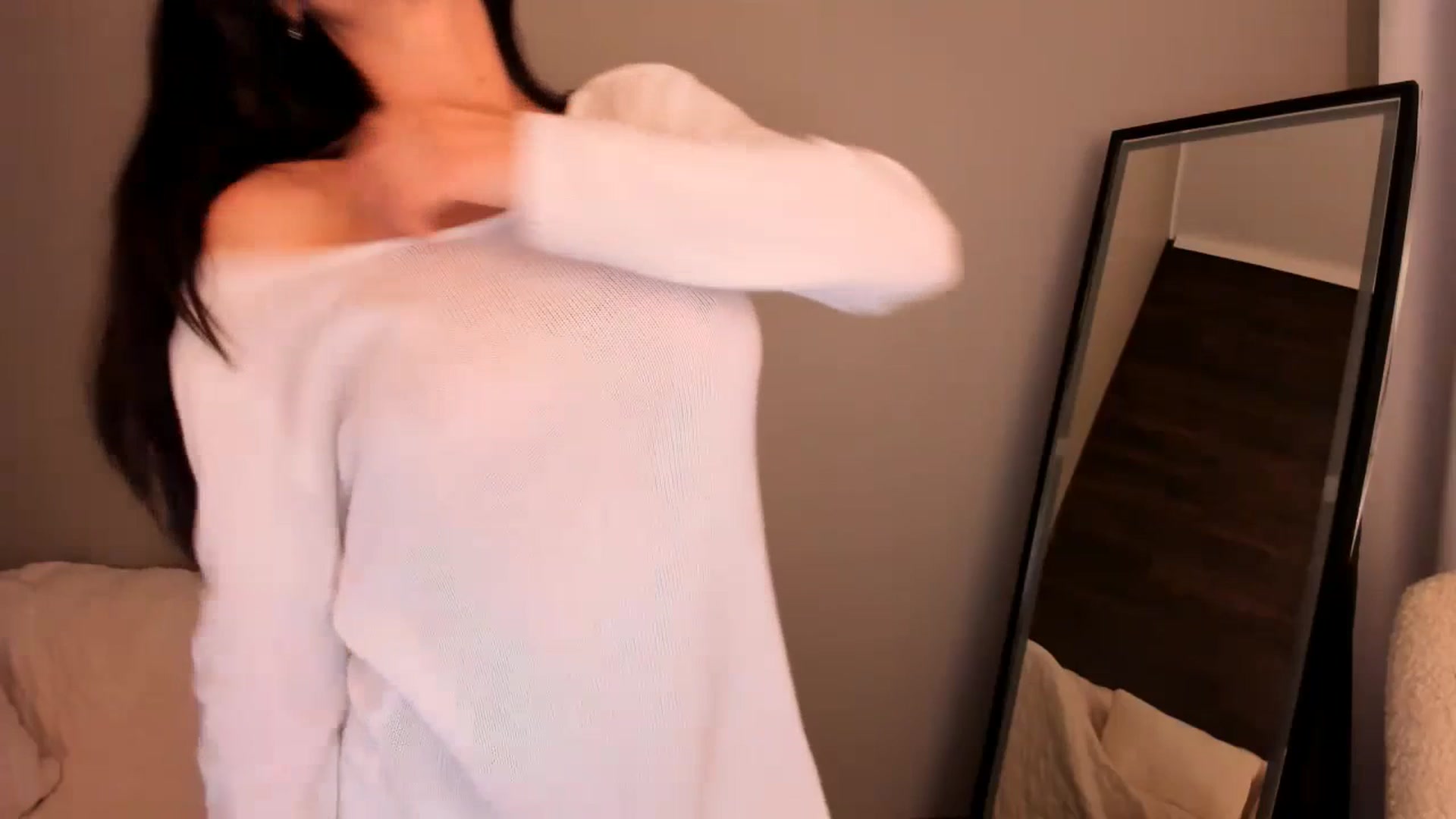 Annalils video thumbnail