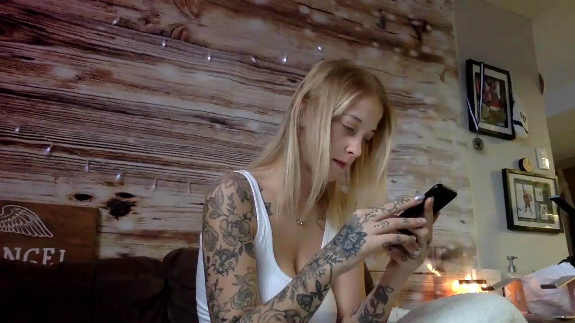 DaniiAngel video thumbnail
