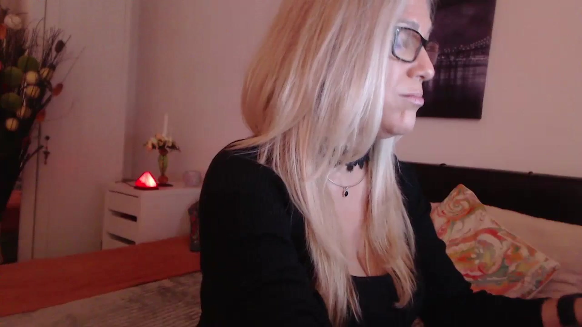 Reeya71 video thumbnail