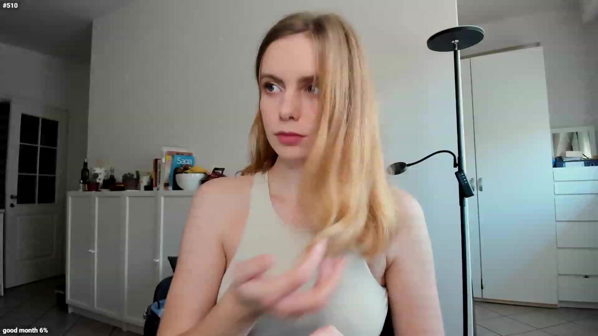 Personage video thumbnail