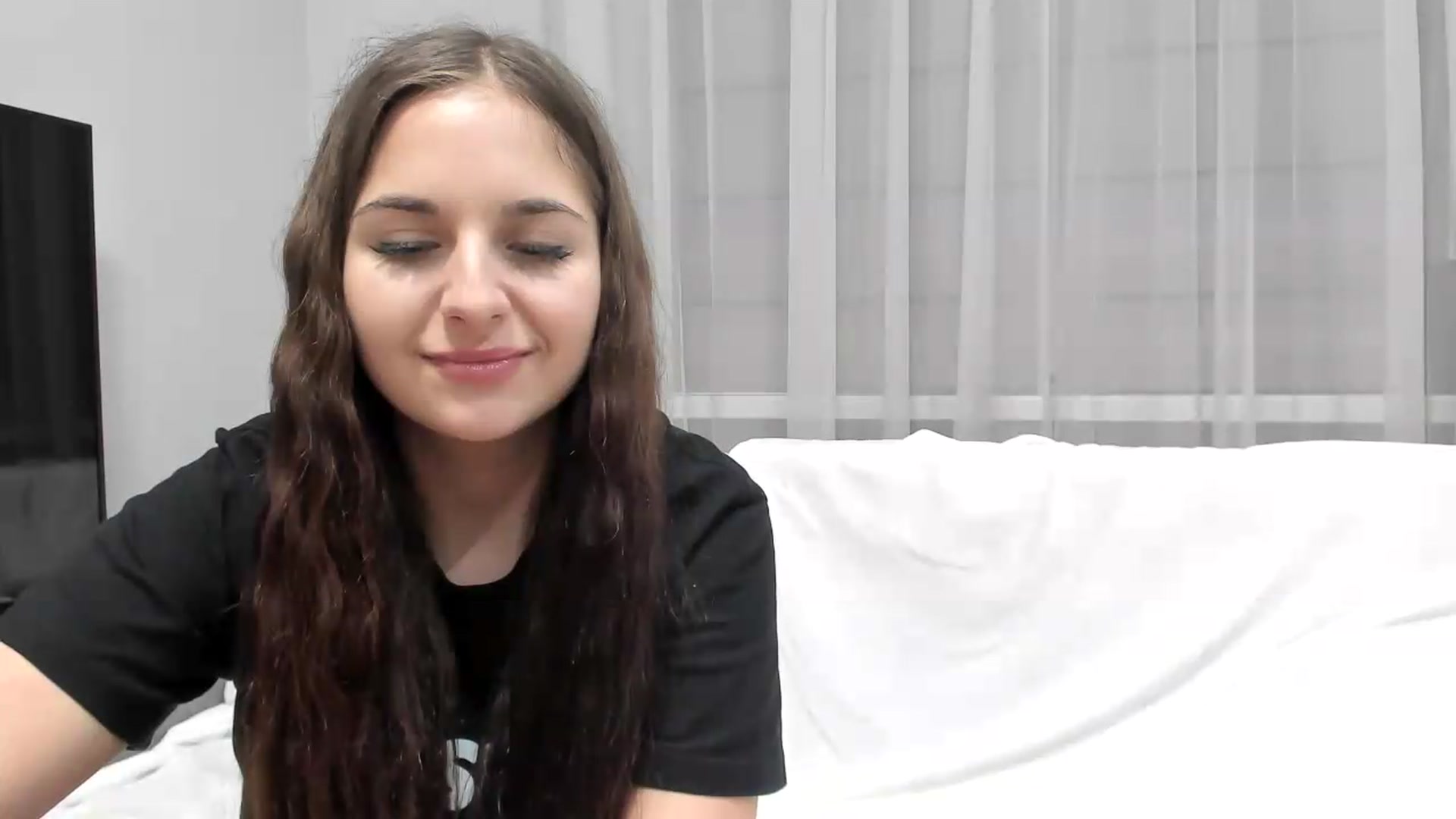 Miss_Peach_ video thumbnail