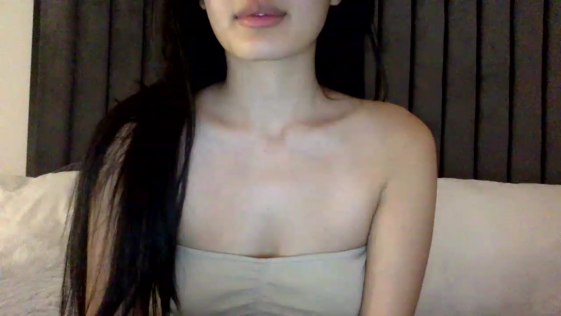 MsAkira video thumbnail