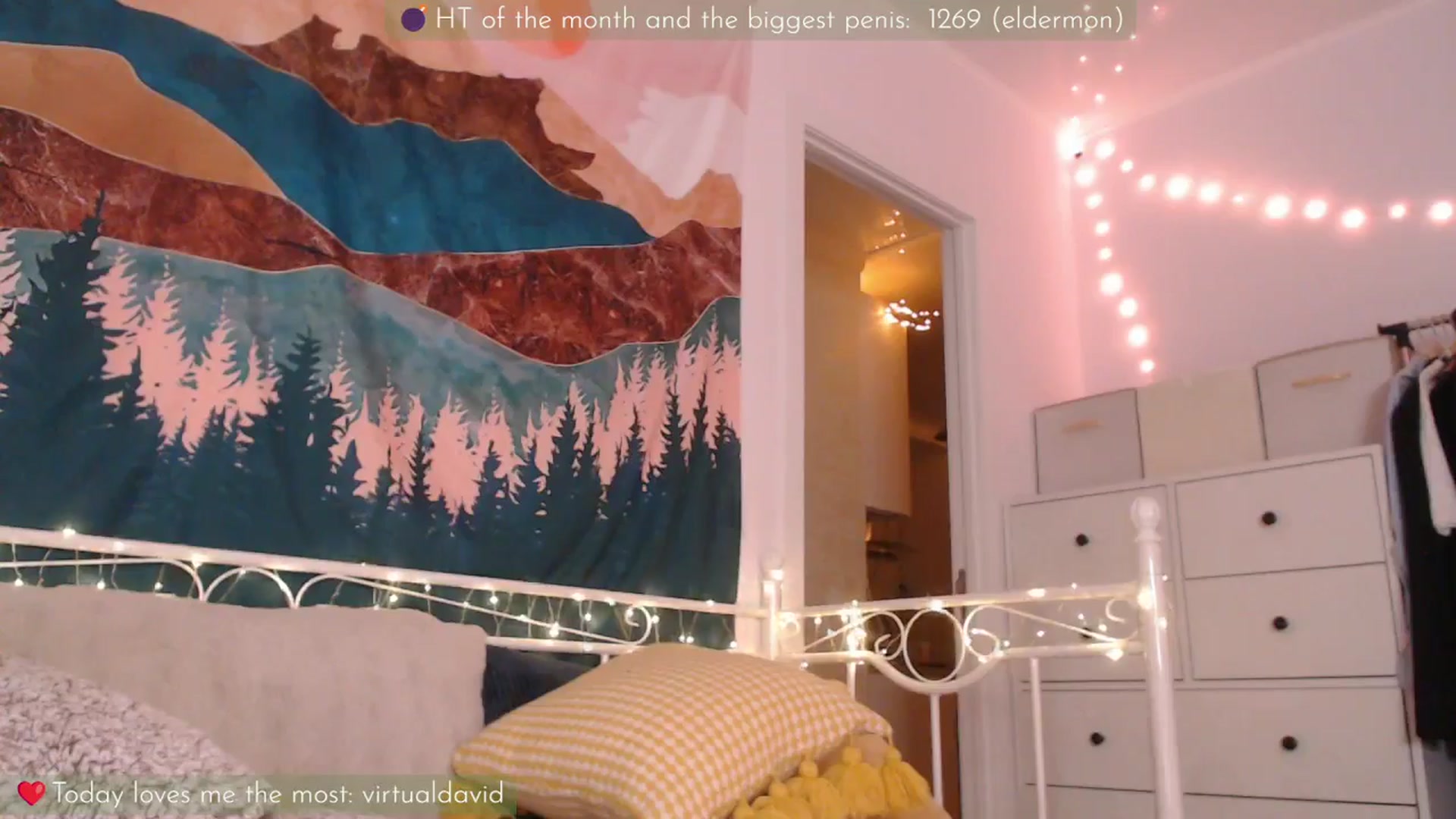 LizzyPeach video thumbnail