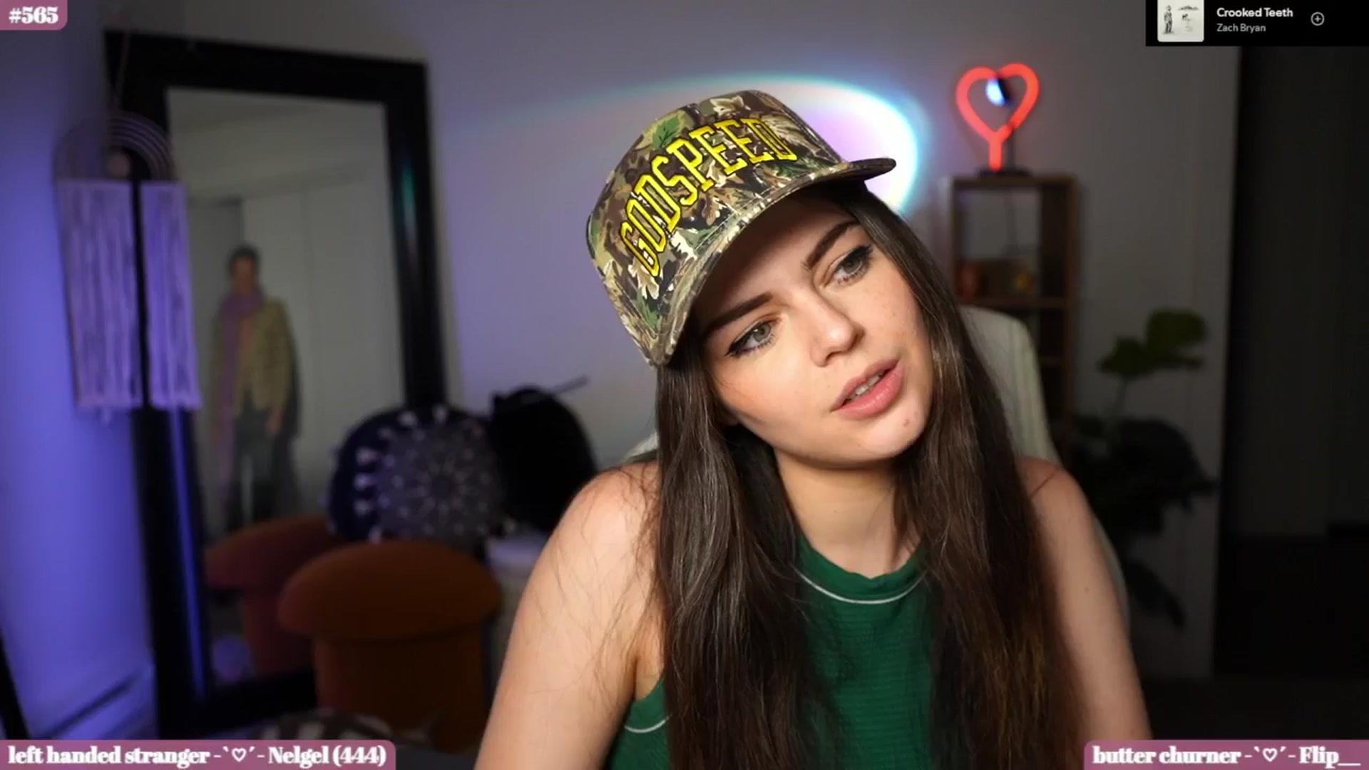 iKarli video thumbnail