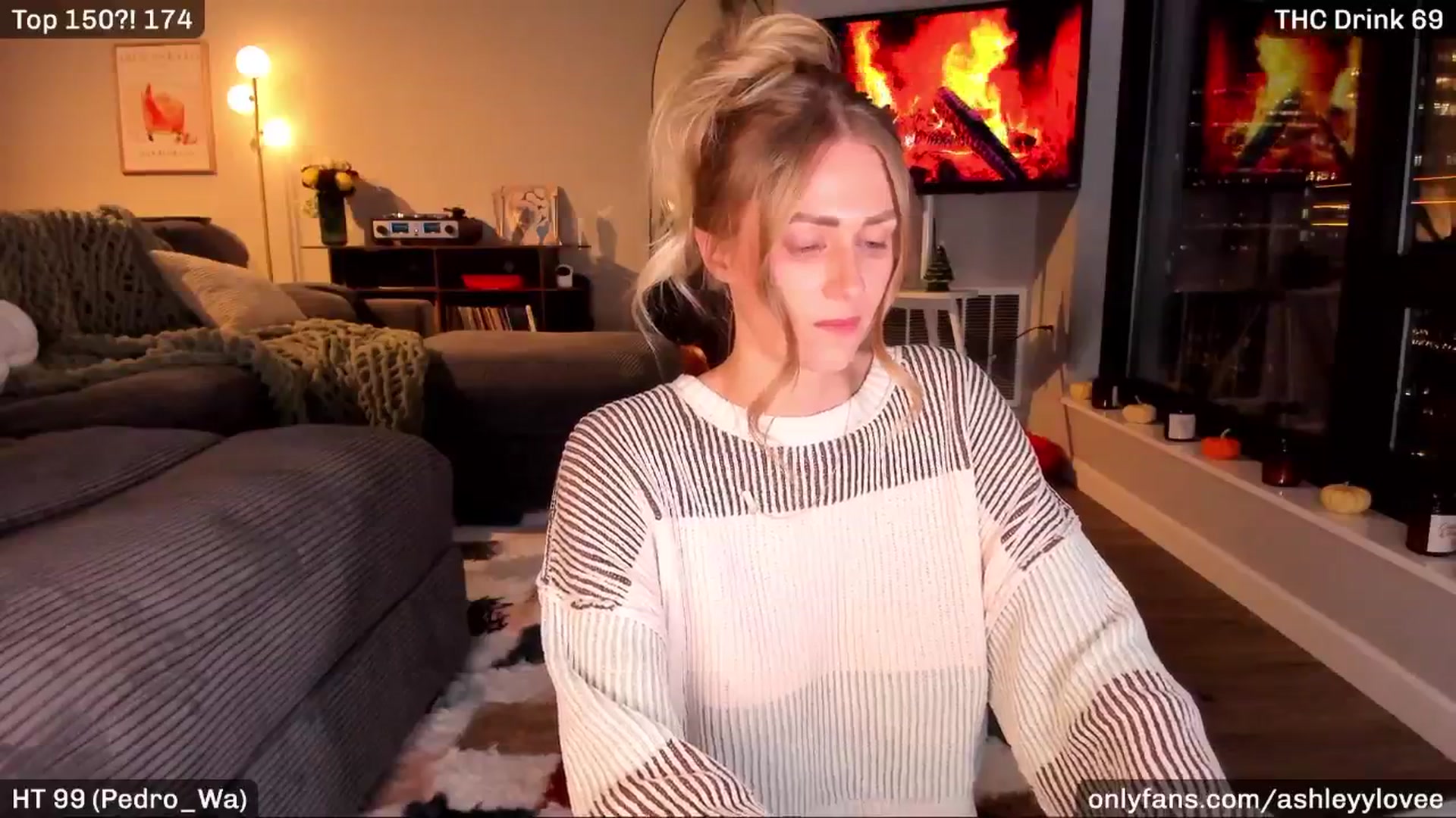 AshleyyLovee video thumbnail