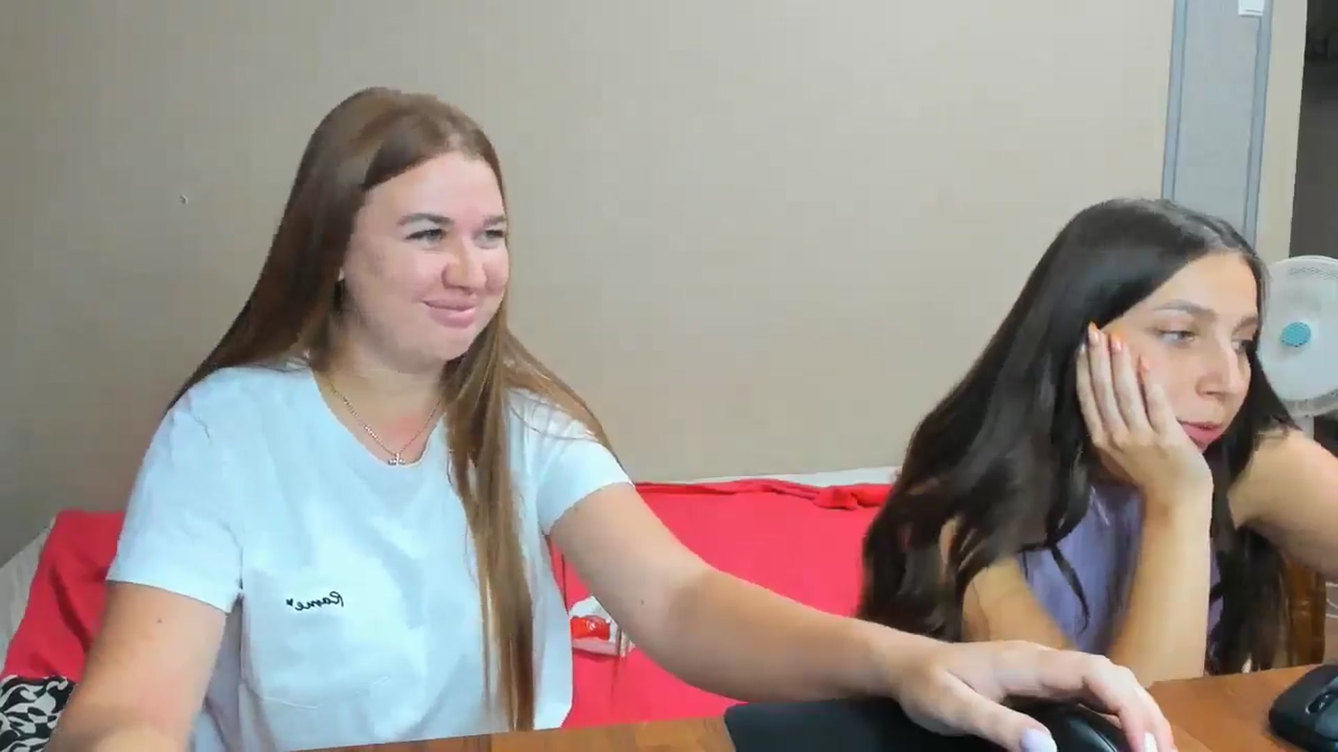 IFlowersGirl video thumbnail