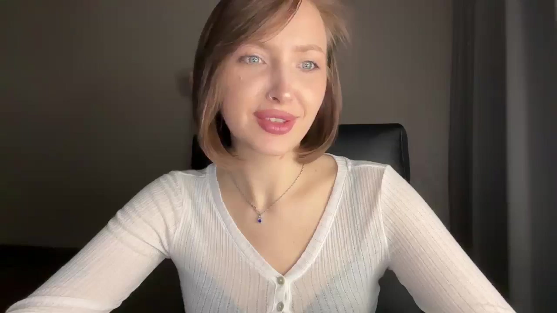 Di_Pearl video thumbnail