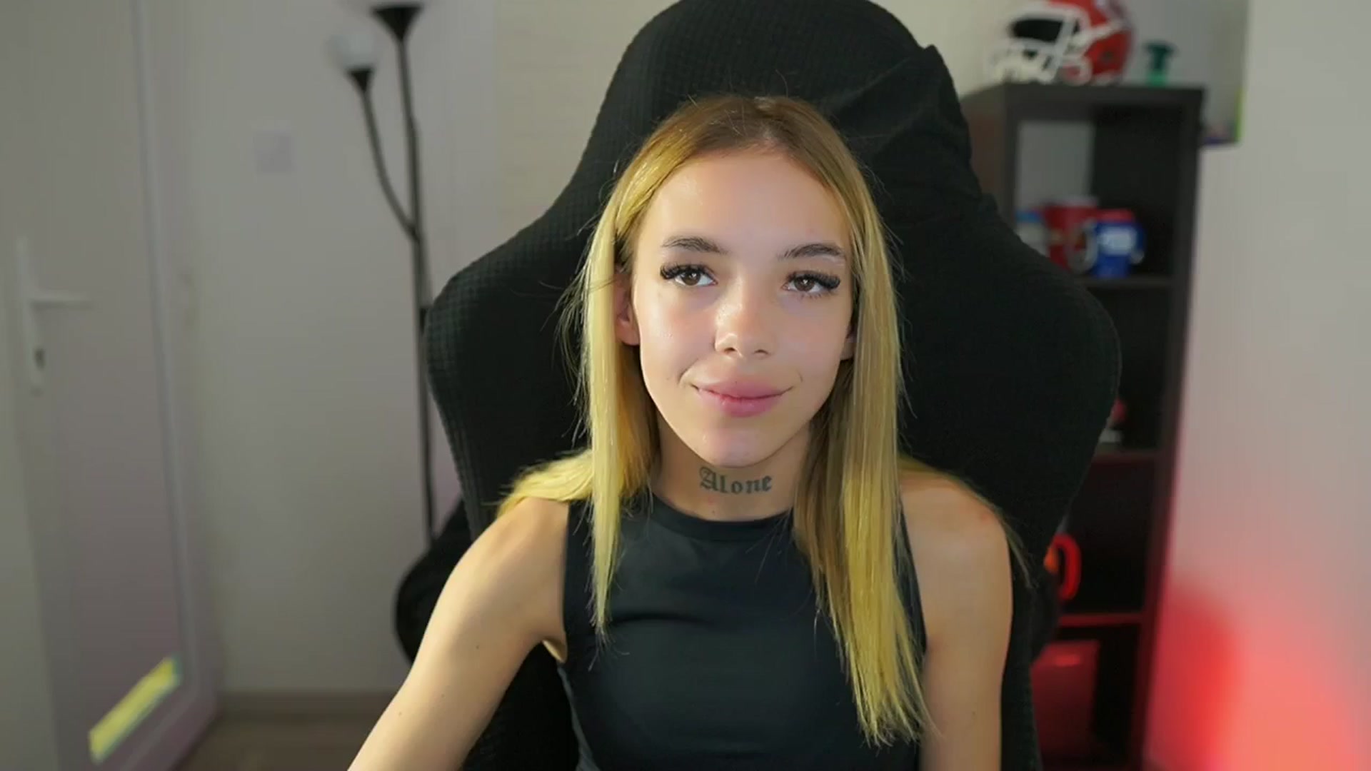 Alexxisky video thumbnail