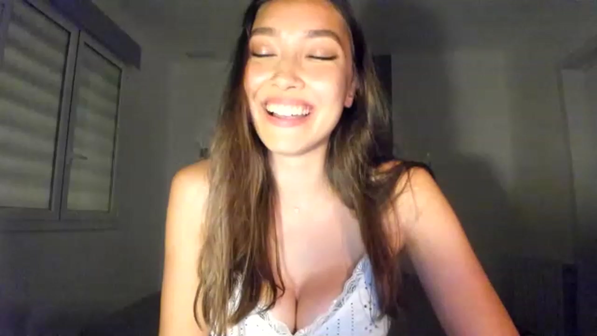 LuckyHoneyyy video thumbnail