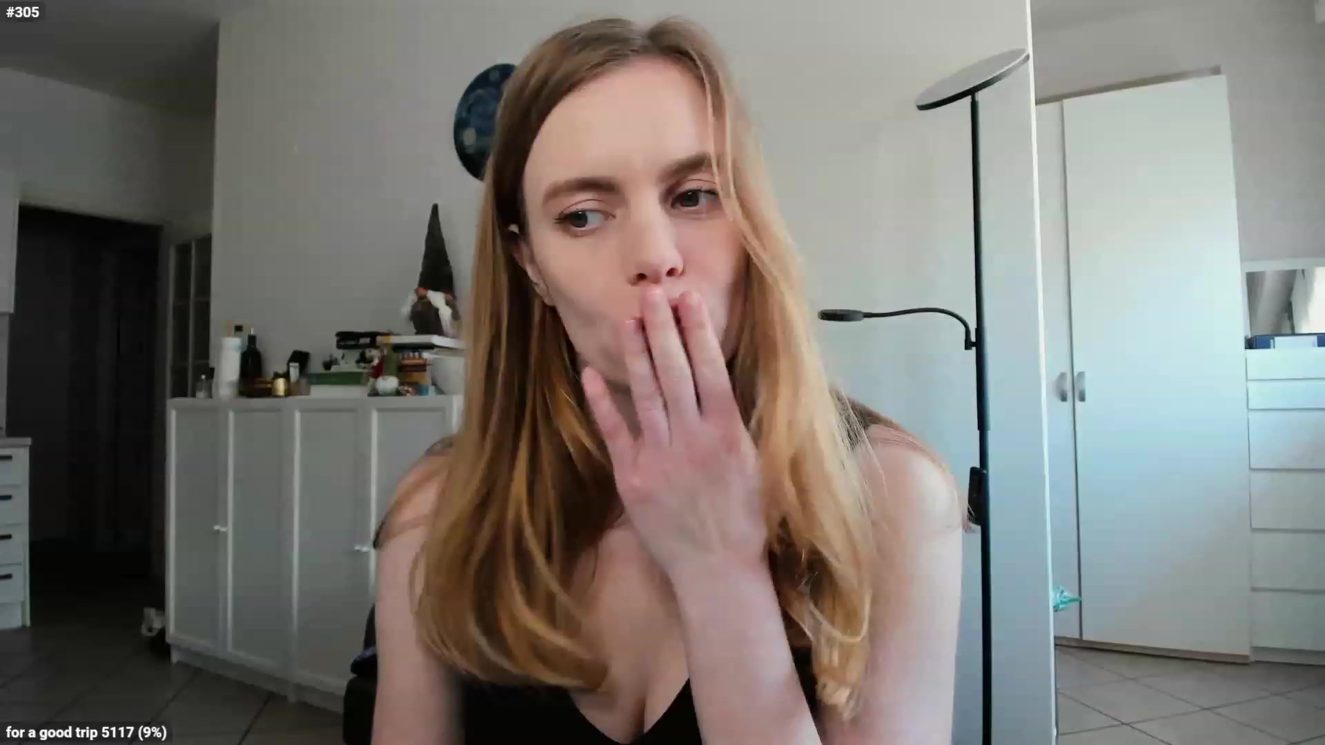 Personage video thumbnail