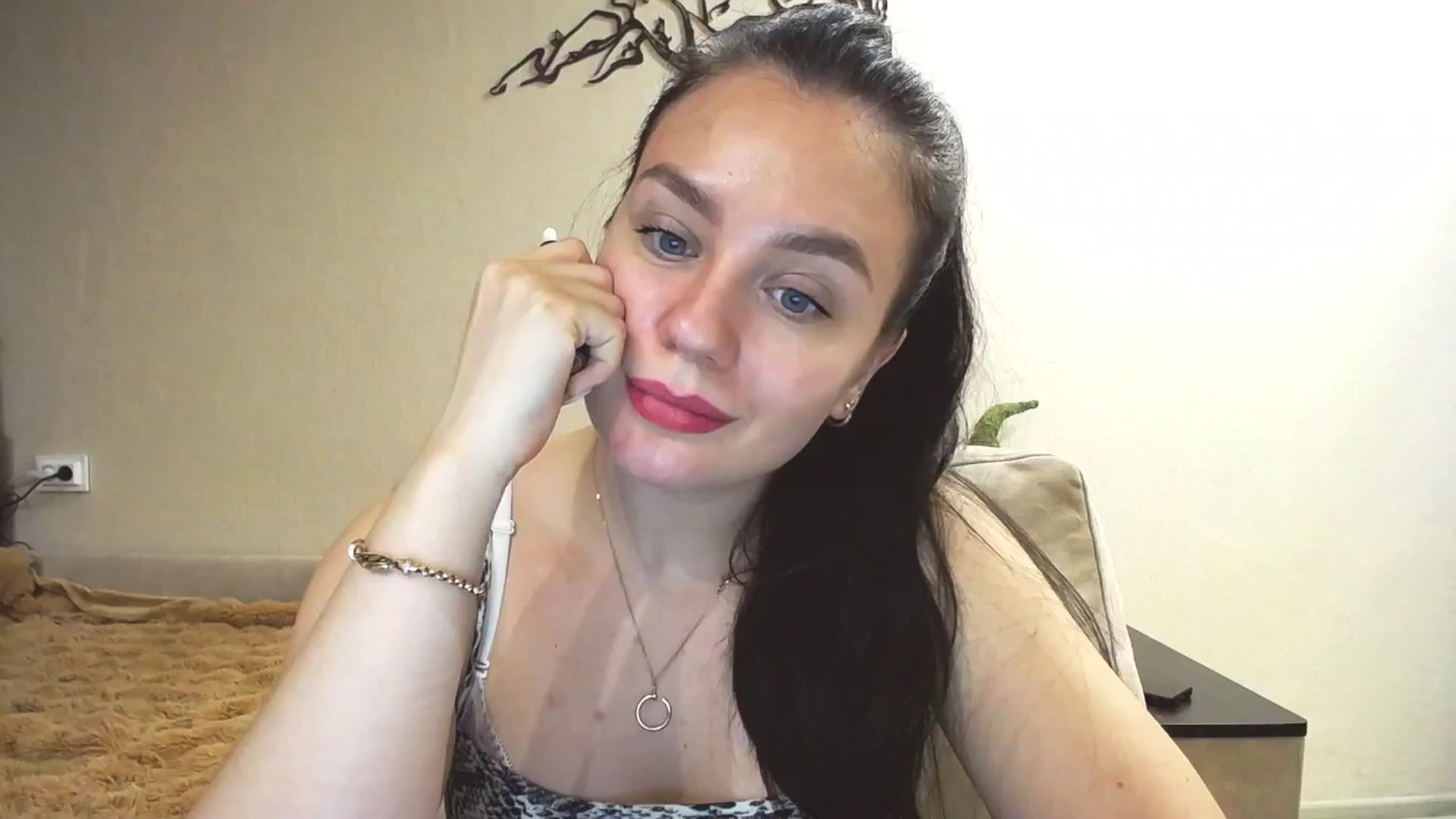 Lillit__Wood_ video thumbnail