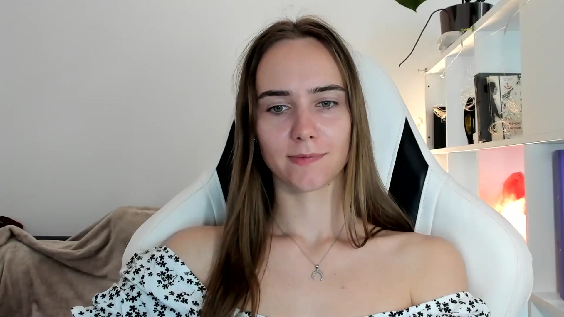 OhAlisa video thumbnail
