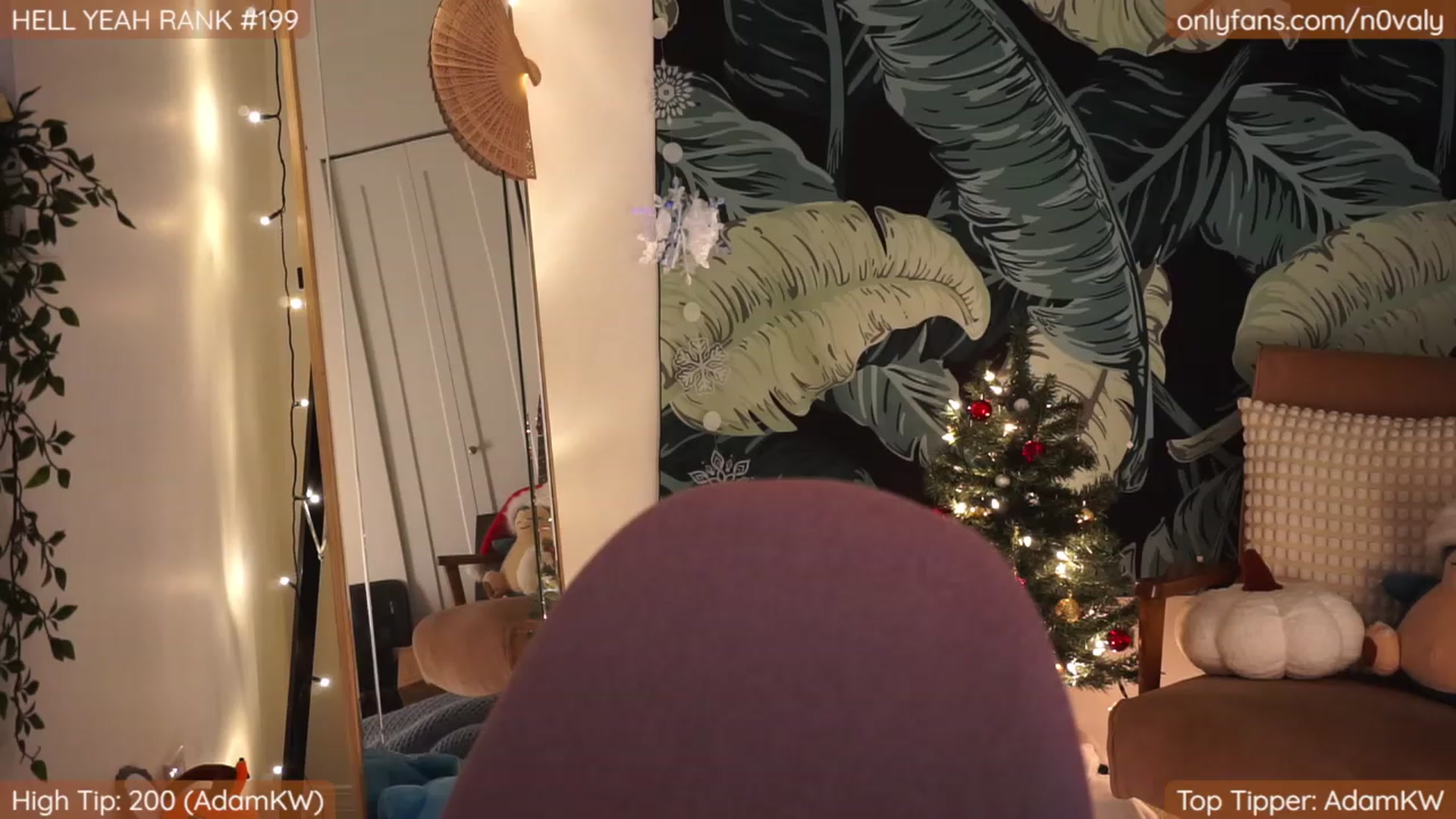 N0valy video thumbnail