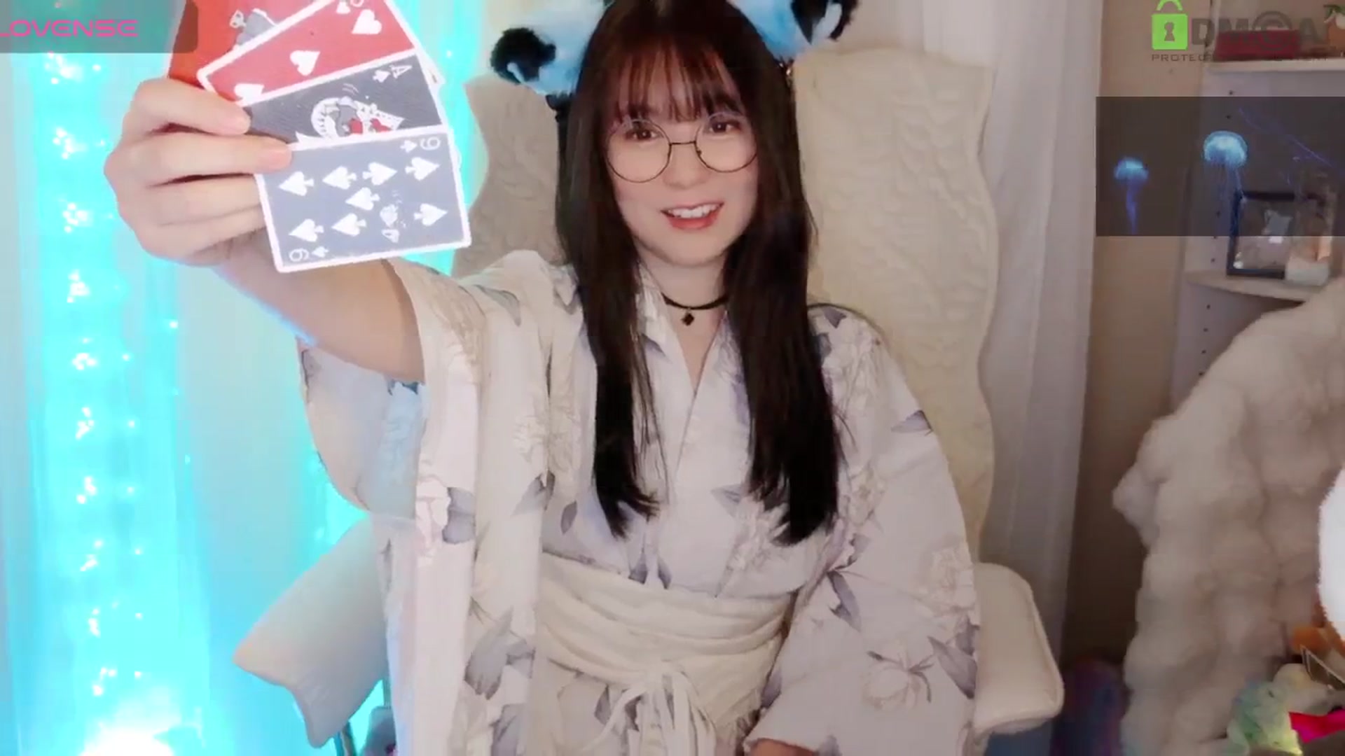 meowtheworld video thumbnail