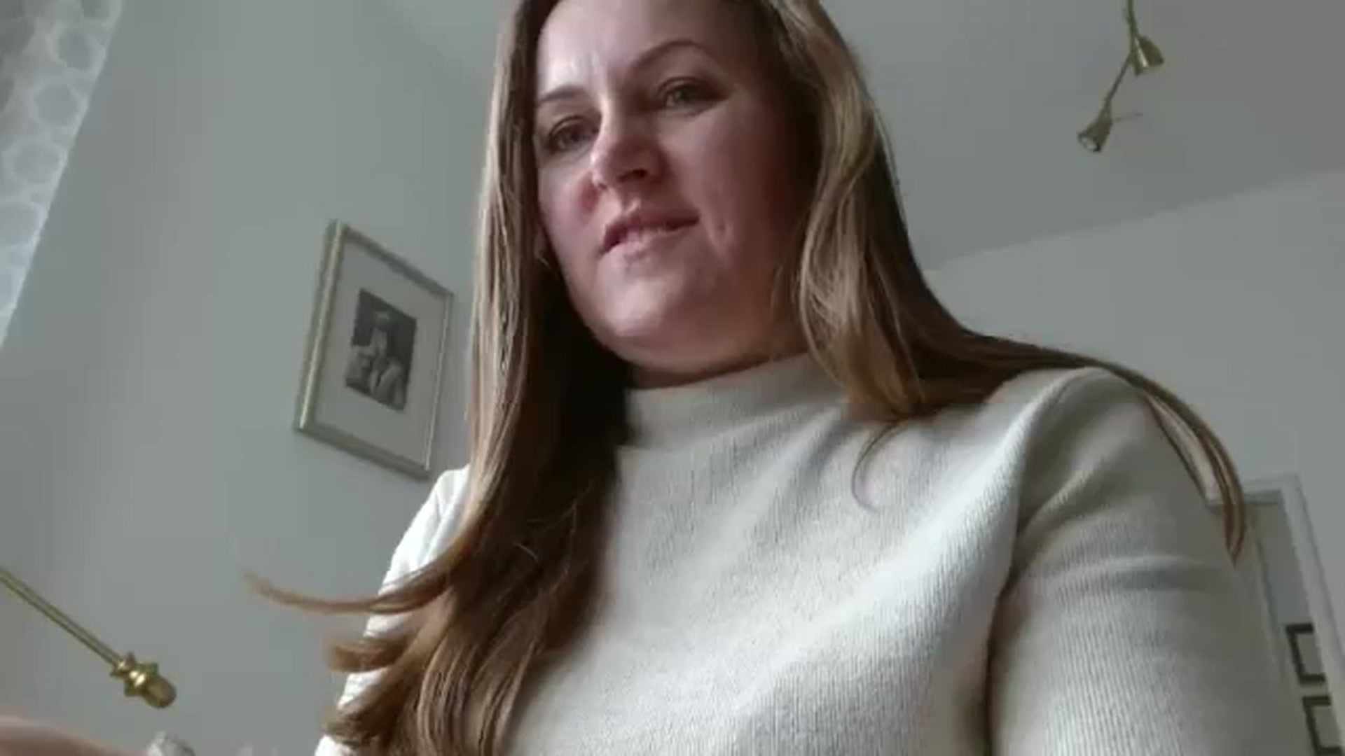 JustLily video thumbnail